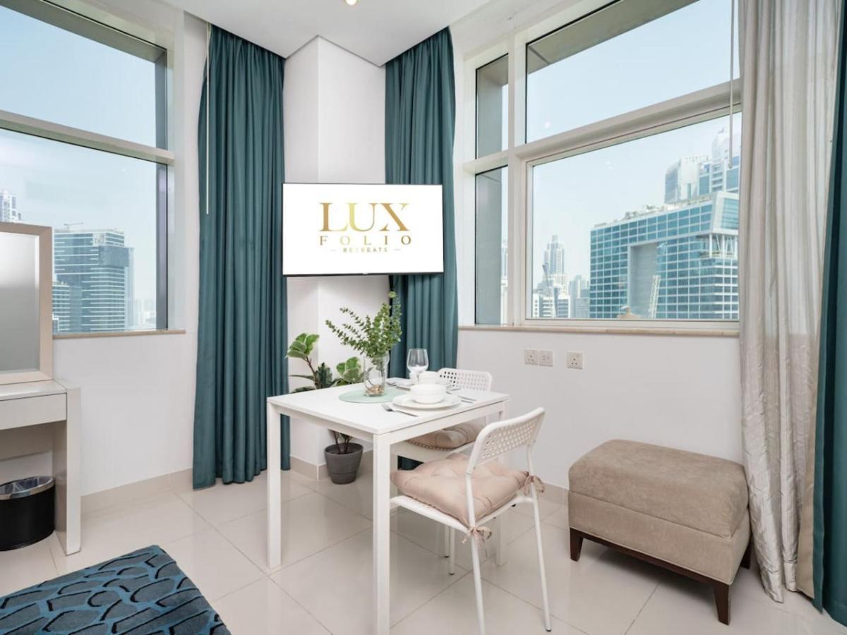 Cosy Studio In Business Bay With Luxury Pool Daire Dubai Dış mekan fotoğraf